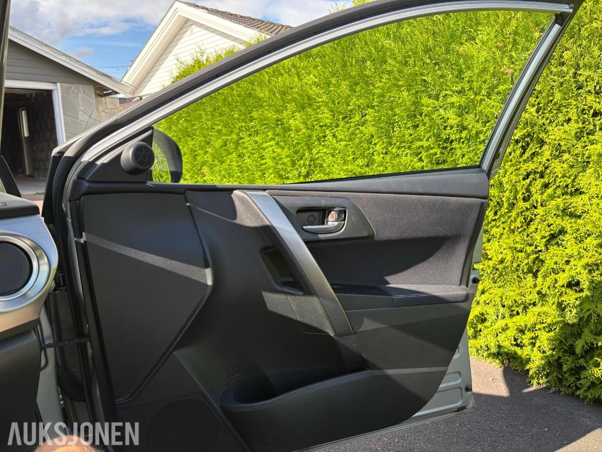 2013 Toyota Auris 1.3, 96238km, Hengerfeste, Ryggekamera
